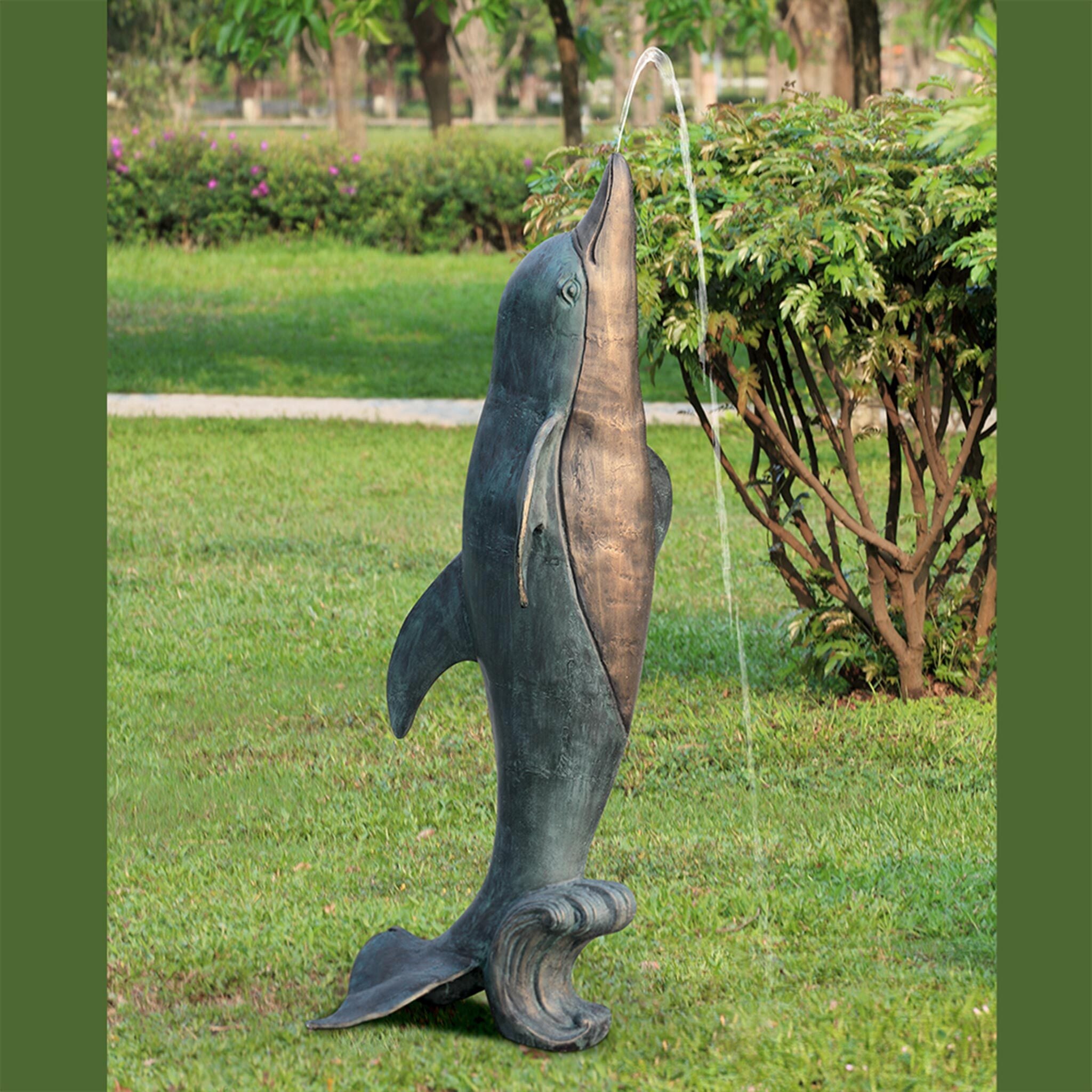 Dolphin Garden Spitter (pump not included)